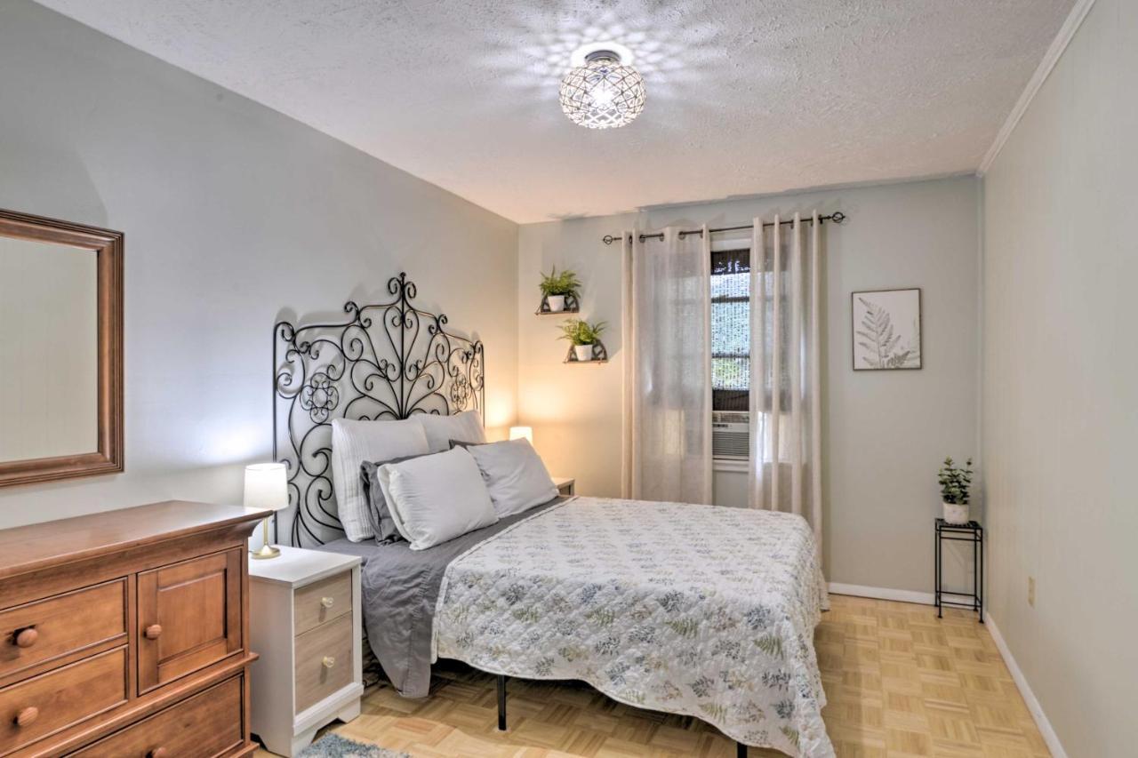 Enchanting Family House With Balcony Less Than 3 Mi To Wvu! Morgantown Eksteriør bilde